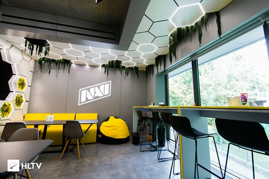 微软总裁确认新一代Xbox主机正在开发中，Ally掌机非贴牌产品